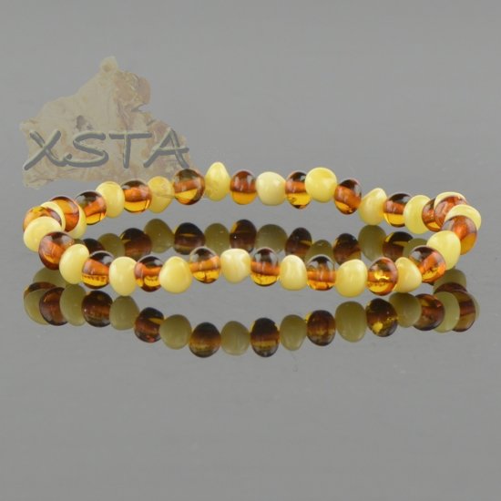 Polished amber bracelet