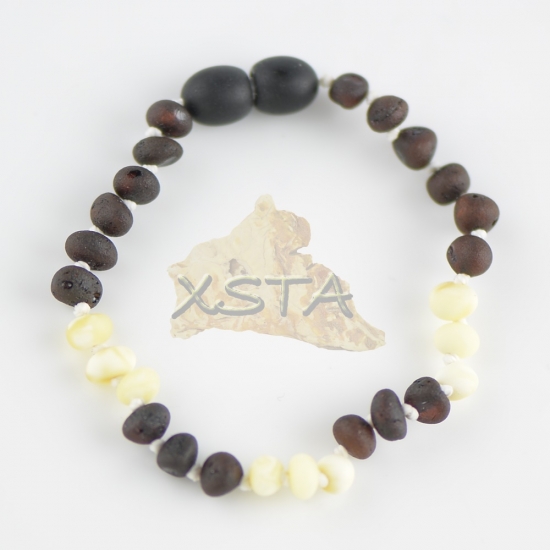 Raw dark cherry baroque bead bracelet with white beads Raw dark cherry baroque bead bracelet with white beads