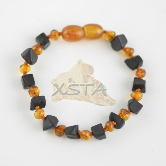 Cognac baroque beads bracelet with raw irregular Cognac baroque beads bracelet with raw irregular