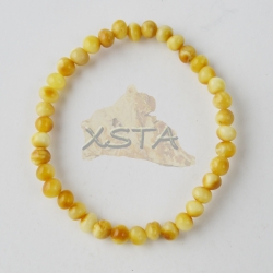 Butter Amber bracelet baroque large