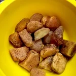 Raw amber beads for production