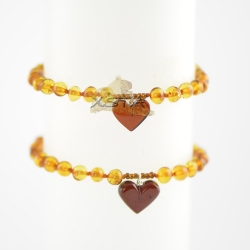 Cognac baroque bracelet with cherry heart Cognac baroque bracelet with cherry heart