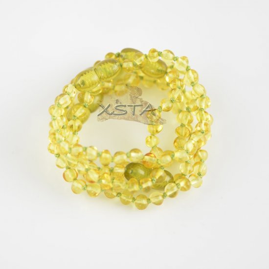 Lemon baroque beads bracelet with knots and clasp