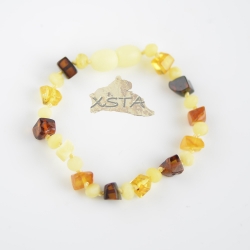 Raw white bracelet with mix irregular beads Raw white bracelet with mix irregular beads