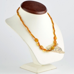 Cognac flat olive with baroque beads necklace