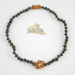 Dark green necklace with flower