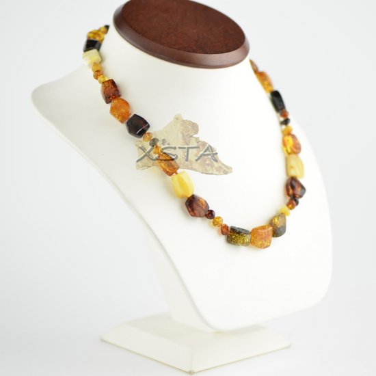 Irregular shape multicolored beads necklace