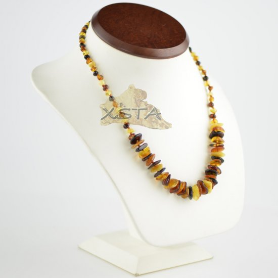 Multicolored necklace chips and baroque beads