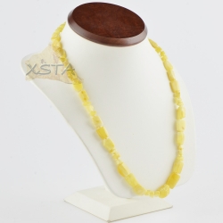 White irregular shape necklace