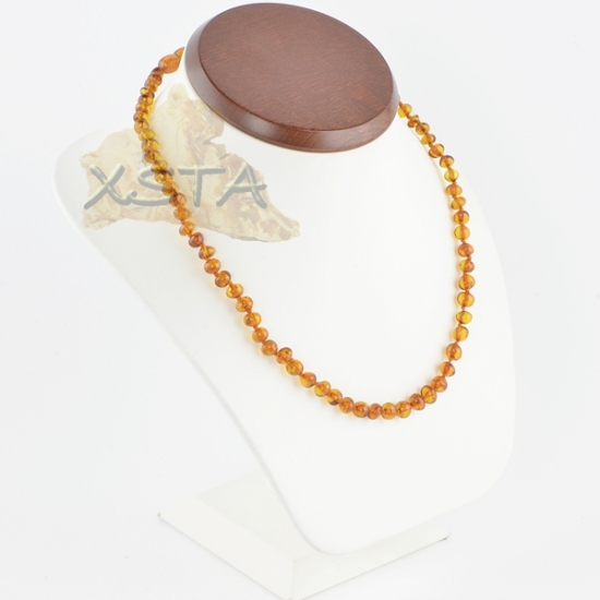 Amber baroque necklaces cognac Amber baroque necklaces cognac