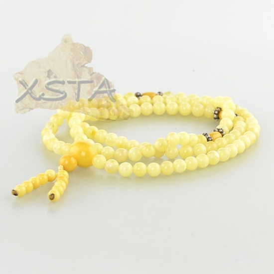 Tibetan Buddhist amber rosary Tibetan Buddhist amber rosary