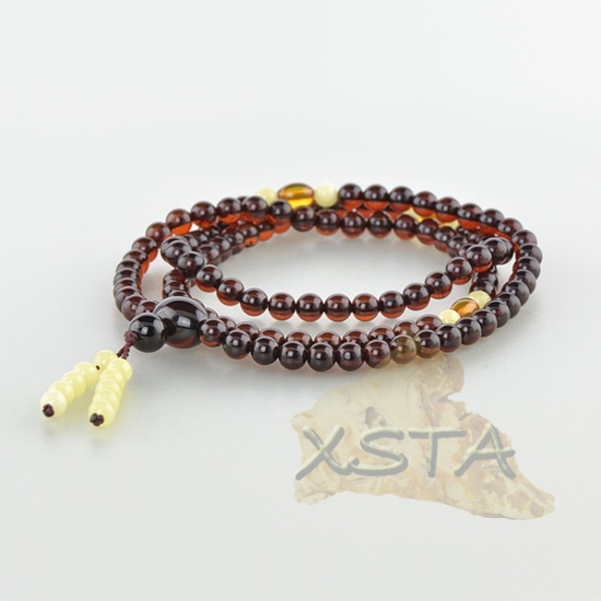Tibetan Buddhist Baltic amber rosary Tibetan Buddhist Baltic amber rosary
